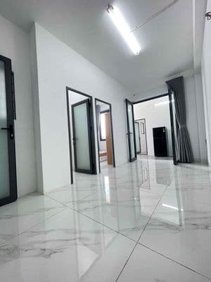 Hot căn hộ 3pn hầm xe thang máy - full nt - ngay đại học vl cs3