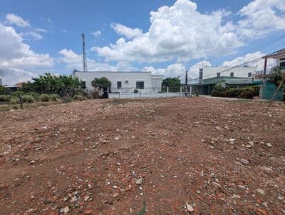 Đất nền sổ hồng ngay trung tâm thị trấn cần giuộc, đường xe hơi.