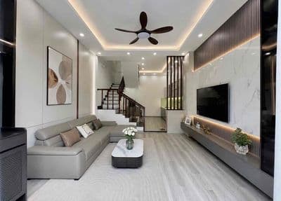 Mặt tiền bình an 7 – 3 tầng đẹp lung linh – sẵn dòng tiền 16tr/tháng