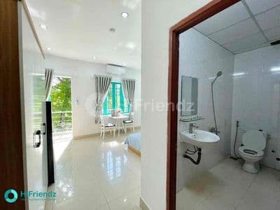 Căn Hộ Studio- 25m2 - Ban Công-Full Nội Thất -Thang Máy- Cv Gia Định