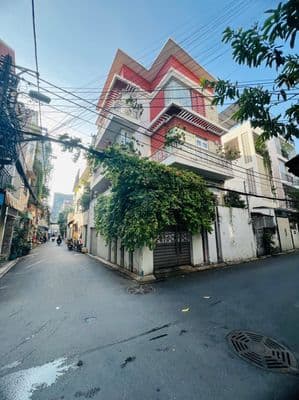 Căn góc HXH Văn Chung, Tân Bình (7,2 x 11m) - Nhà 5 tầng - 17.8 tỷ