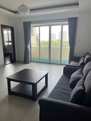 Cần cho thuê căn hộ Hùng Vương Plaza