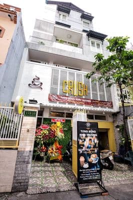 Cho thuê nhà hxh 173 nguyễn thị minh khai q1, dt 7x10m, hầm trệt 1 lầu