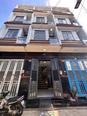 Bán nhà hẻm 4 m , phú Định , p16 Quận 8