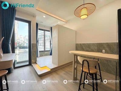 Khai trương căn hộ 1pn ban công - cửa sổ full nội thất mới ngay q10