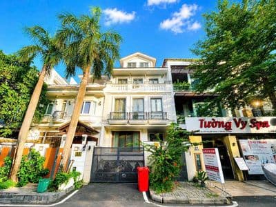 Cho thuê biệt thự hầm 3 tầng 5pn full nội thất