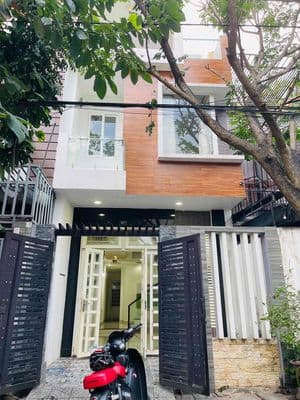 Chính Chủ gửi bán nhà 3 tầng MT Phú Lộc 21