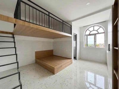 Cho thuê căn hộ 2 không gian ngủ cách đh văn lang 3 10 mét - 4 người ở