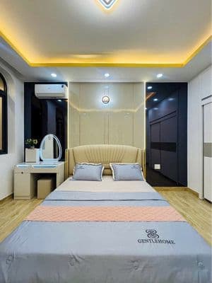 Chiều sâu 13m-5 tầng-4pn,4wc- sổ đẹp nở hậu- hẻm xe tải 5m-giá 5.4 tỷ