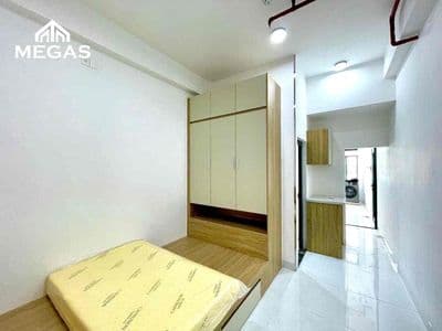 Khai Trương Căn Hộ 2 Phòng Ngủ Ban Công Nằm Dương Quảng Hàm