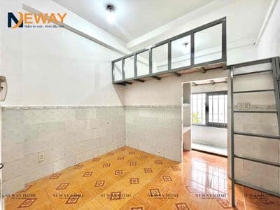 Duplex mới xây - thang máy - máy lạnh - đi bộ qua văn hiến