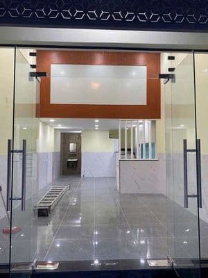 Nhà mới 100% gác đúc,2 phòng đường xe hơi, Tô Ký, 3bàu,TTThôn