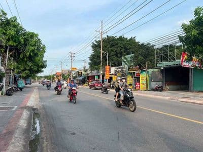 Cho thuê nhà mặt tiền giá rẻ 250m