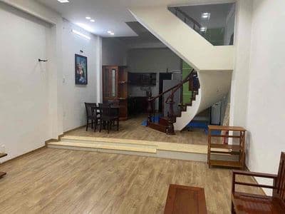 cho thuê nhà mt đỗ nhuận ngay chợ hoà mỹ bến xe liên chiểu