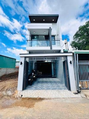 Bán nhà 1 trệt 1 lầu mới 100% trung tâm Phú Hòa, Vành đai 3