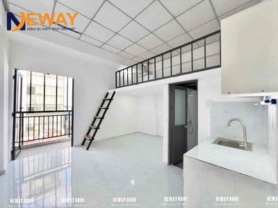 Khai trương nhà mới xây có thang máy, thang thoát hiểm gần ĐH KHTN, Q1