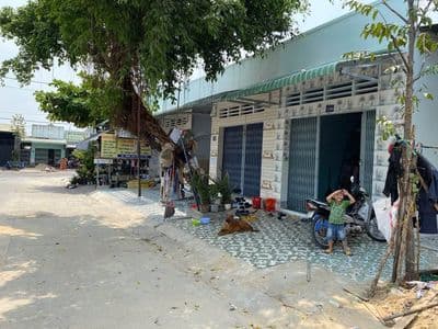 Bán nhà trọ mặt tiền đường DB11, Mỹ Phước 2, Bến Cát, Bình Dương