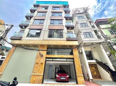 Bán nhà 8 tầng thang máy Lĩnh Nam, 40m2, 13 tỷ