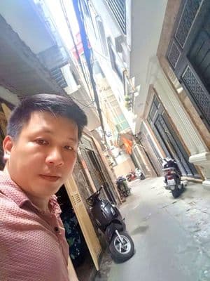 Nhà đẹp 36m2 full nội thất, lô góc, mặt ngõ thông Kim Ngưu - Lạc Trung