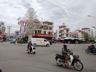 Nhà 2 Mặt Đường 50m đến Chợ Lái Thiêu