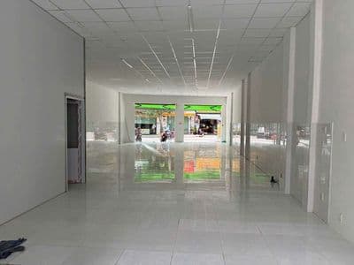Cho thuê nhà mặt tiền trước sau phạm văn bạch gò vấp. 8x20