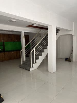 Bán hoặc cho thuê