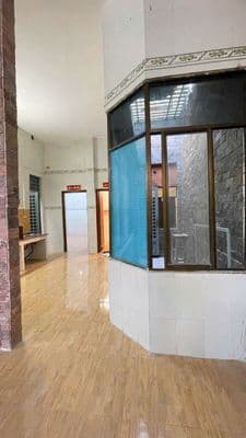 6x20m có 2pn 3wc gần cầu giao khẩu hẻm ô tô gần Ngã tư ga