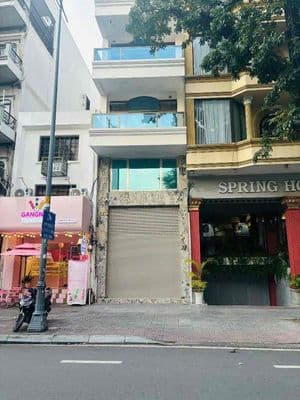 Cho thuê mặt bằng lê thánh tôn – quận 1