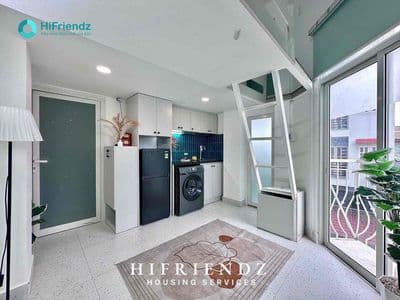 trống sẵn siêu phẩm duplex full nội thất ban công lớn - sát Q1,Q5