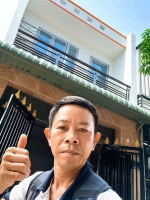 gia 2 TỶ xíu ,2 tầng, 2pn, SHR, bình tân, h công đủ/ sẹc liên khu 4-5