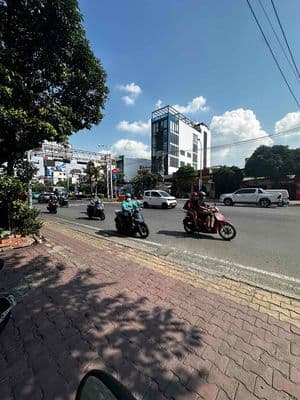 bán lô đất góc 2 mặt tiền diện tích 4,4 x16,5m
