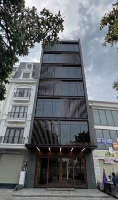 Mặt tiền nguyễn văn cừ quận 1 ngay ngã sáu cộng hòa – 7 lầu sàn suốt
