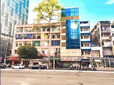 Cho thuê nguyên căn mặt tiền lê lợi quận 1, giá 85triệu/tháng, 2.5tầng