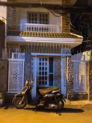 Cho thuê nhà hxt, 2 xet, võ duy ninh q.binh thanh