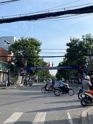 cho thuê nhà nguyên căn mặt tiền nguyễn thị thập quận 7
