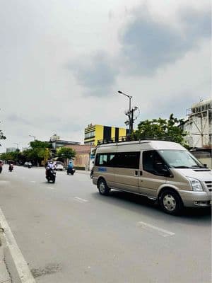 Bán nhà Hòa Bình - Tô Hiệu - Ngay chung cư RISS TA - Cách Đầm Sen 300m