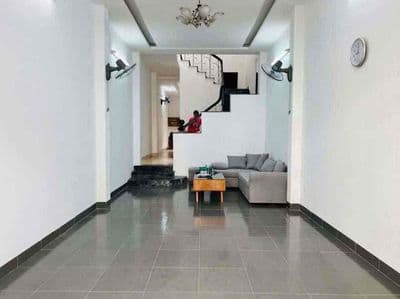 Cho thuê nhà 3 phòng ngủ khu an hải - sân rộng rãi