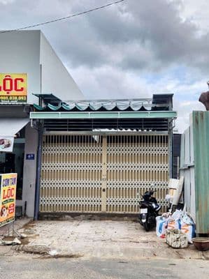 Cho thuê mặt tiền võ thị nhờ, đã đổ bêtong và sẵn bạt xếp