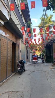 Chính chủ cho thuê nhà 2,5 tầng Phố An Dương, Hồng Hà, Hà Nội, DT 60m2