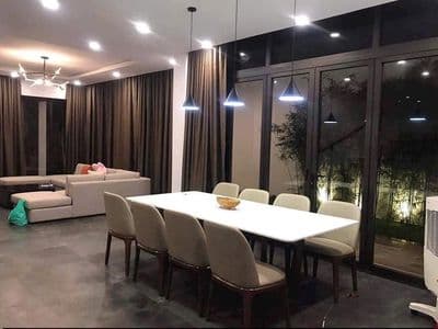 Cho thuê Biệt thự đẹp 3 tầng 5PN đường Bùi Tá Hán - Gần Sông Hàn