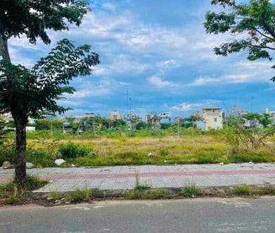 Đất mặt tiền 7.5m trục phan huỳnh điểu - đối lưng minh mạng
