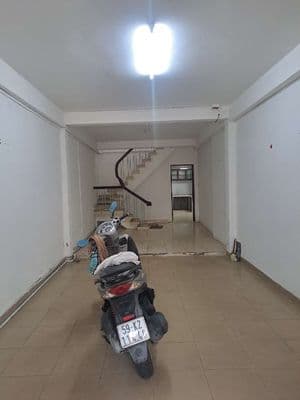 nhà cho thuê ngyên căn p4q8 đường tam danh