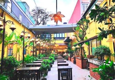 Mặt tiền quang trung gần 1000m2 phường 10 gò vấp, 3 tầng, giá 85triệu