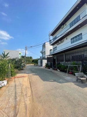 LÔ ĐẤT VUÔNG VẮN HXH 1ty9xx /52m2 Long Phước HCM