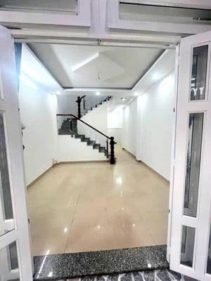 Sân để xe Nhà thuê Gò Vấp 2PN Hẻm xe hơi Nguyễn Văn Khối P8