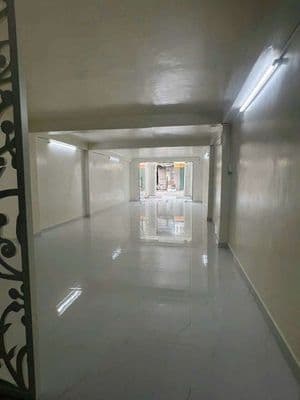 Nhà mặt tiền đường lê lâm 3,5x20m, gác lững, giá 9 triệu tl