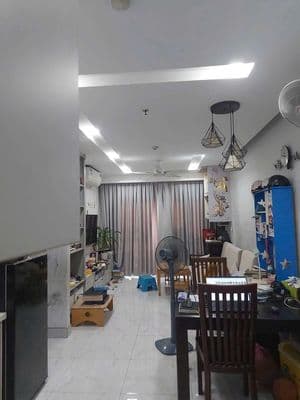 cần bán căn chung cư căn góc 2pn