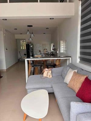 Cho thuê nhà 3pn nam việt á