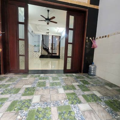 Cho thuê mặt tiền Nguyễn Sơn & Khu hộ Lê, 3 tầng 4pn4wc, 4 x 20m