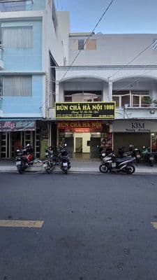 Mặt bằng chợ tân quy- Có chỗ ở lại- DT 32m2